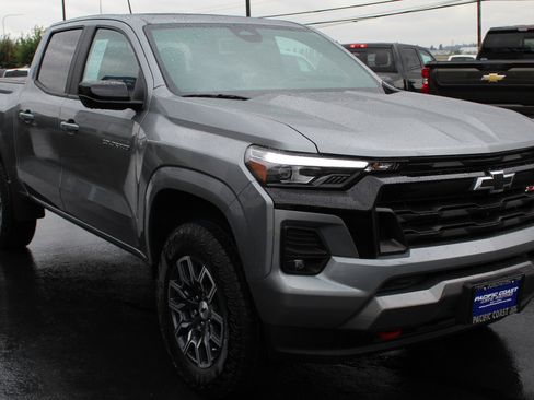 Used 2023 Chevrolet Colorado Z71 image 7