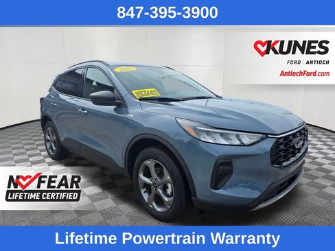 Certified 2025 Ford Escape ST-Line AWD/4WD image 1