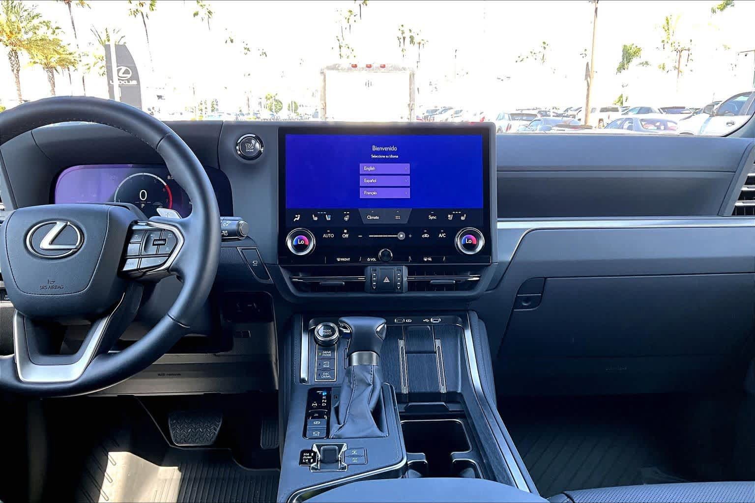 Used 2024 Lexus GX 550 AWD/4WD image 34