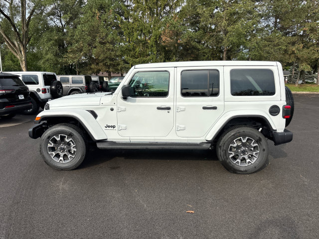 New 2027 Jeep Wrangler Unlimited Sahara AWD/4WD image 7