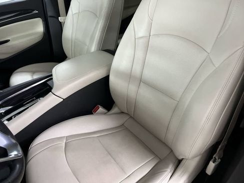 Certified 2023 Buick Enclave Essence w/ Sport Touring Edition FWD image 18