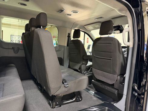 Used 2017 Ford Transit 150 XL image 33