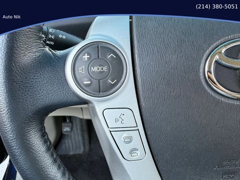 Used 2012 Toyota Prius Four image 28