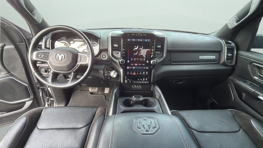 Used 2024 RAM 1500 Laramie AWD/4WD image 21