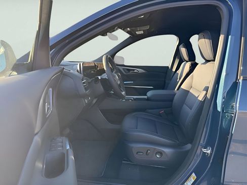 New 2026 Chevrolet Traverse LT w/ Driver Confidence Package image 20