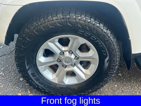 Used 2019 Toyota 4Runner SR5 image 18