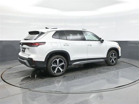 New 2026 Volkswagen Tiguan SE image 7