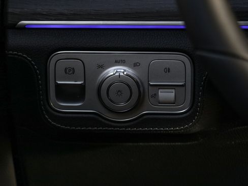 New 2026 Mercedes-Benz GLE 450 4MATIC image 14