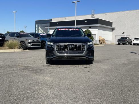 Used 2023 Audi Q8 Prestige image 2