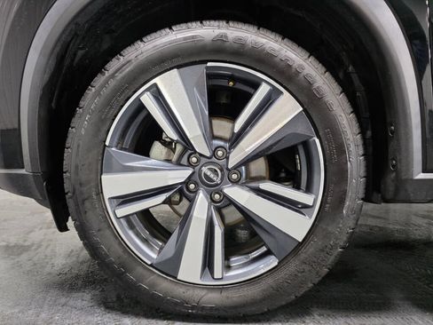 Used 2023 Nissan Rogue SL AWD/4WD image 5