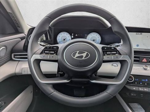 New 2026 Hyundai Elantra Limited FWD image 15