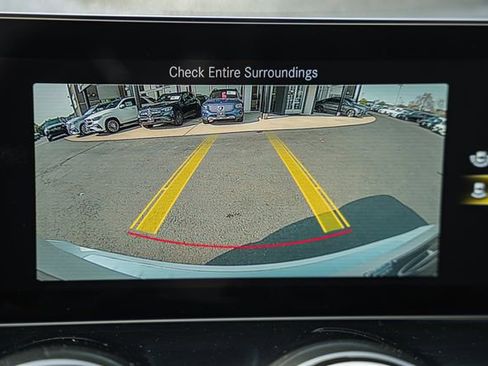 Used 2023 Mercedes-Benz GLB 250 GLB 250 w/ Premium Package image 44