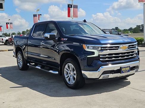 Used 2022 Chevrolet Silverado 1500 LTZ w/ LTZ Convenience Package II AWD/4WD image 7
