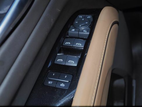 Used 2022 Cadillac Escalade Sport w/ Touring Package AWD/4WD image 29