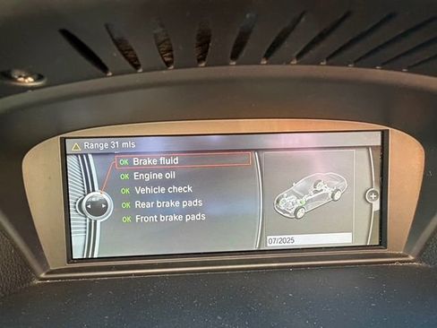 Used 2013 BMW M3 image 28