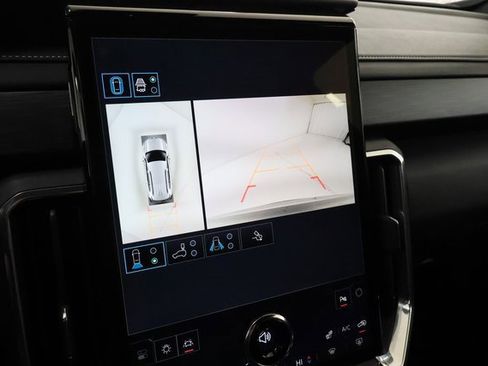 Certified 2025 GMC Acadia Elevation image 14