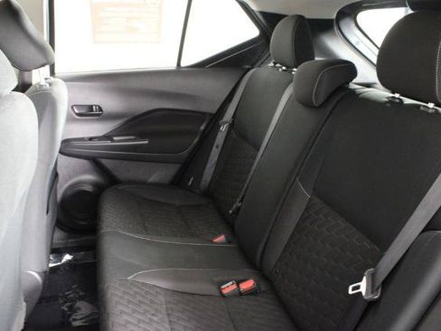 Certified 2021 Nissan Kicks S FWD image 21