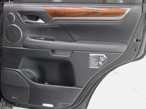 Used 2017 Lexus LX 570 4WD w/ Luxury Package image 45