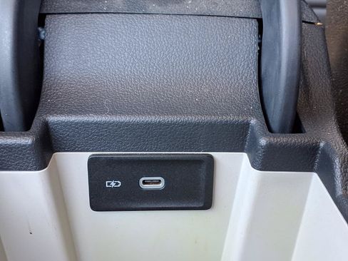 Used 2022 Volkswagen Jetta SEL FWD image 11