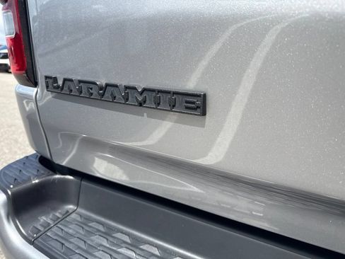 Used 2021 RAM 1500 Laramie AWD/4WD image 12