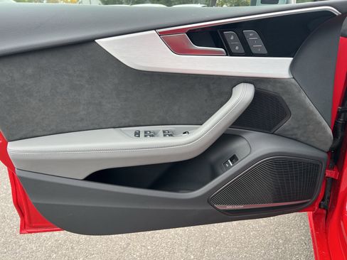 Used 2021 Audi S5 Premium Plus image 12