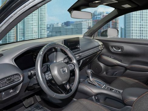 Used 2023 Honda HR-V Sport image 14