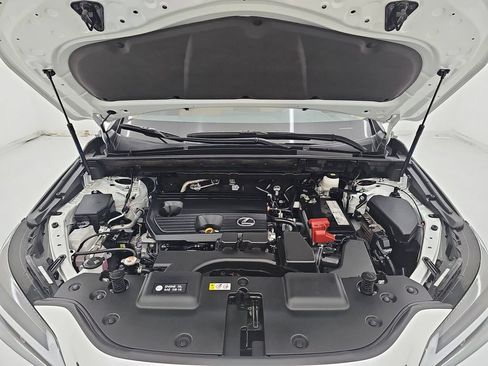 Used 2022 Lexus NX 250 FWD w/ Accessory Package 2 image 38