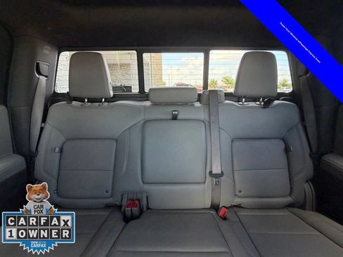 Used 2025 Chevrolet Silverado 1500 LT Trail Boss w/ Convenience Package II AWD/4WD image 25