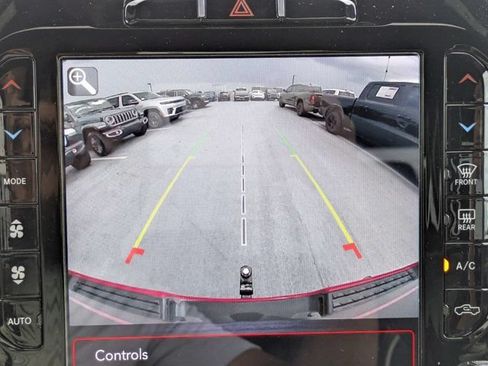 Used 2021 RAM 1500 Laramie AWD/4WD image 22