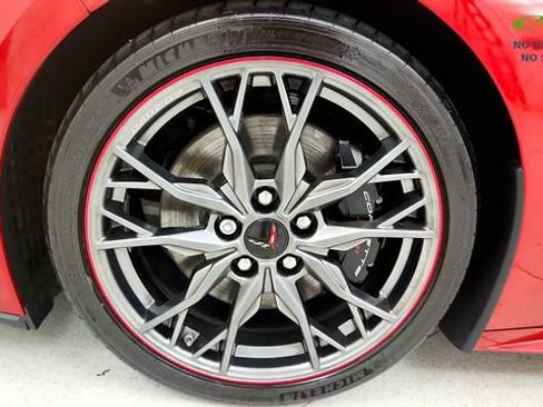 Used 2024 Chevrolet Corvette Stingray Preferred Conv w/ Z51 Performance Package RWD image 74