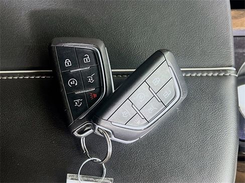 Used 2023 Cadillac Escalade ESV Sport Platinum image 32