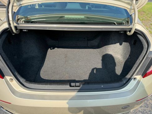 Used 2018 Honda Accord EX-L image 12