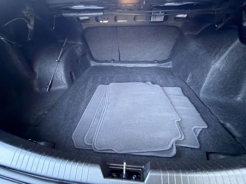 Used 2024 Chevrolet Malibu LT image 25