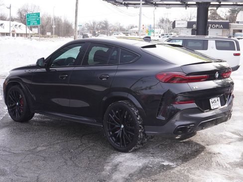 Used 2022 BMW X6 M50i w/ Executive Package image 16