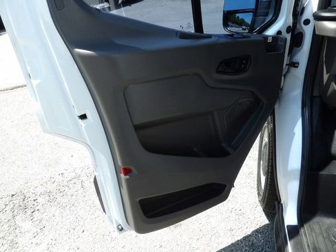 Used 2020 Ford Transit 250 Low Roof image 14