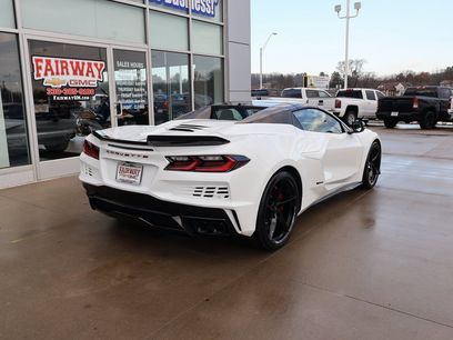 New 2026 Chevrolet Corvette E-Ray w/ Battery Protection Package