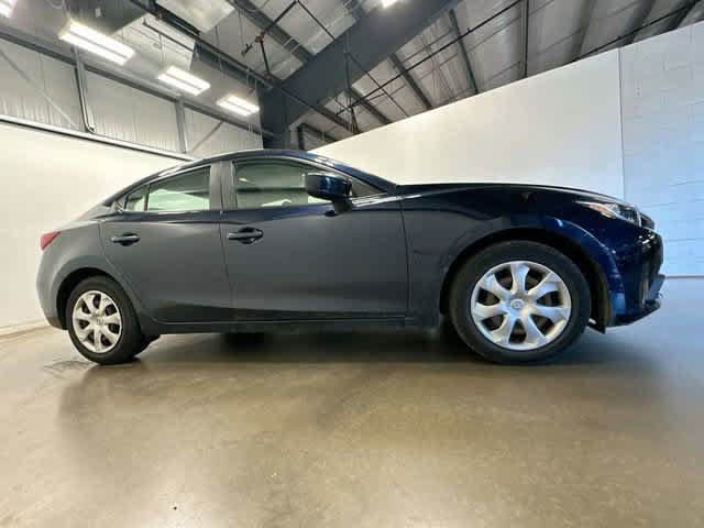 Used 2015 MAZDA MAZDA3 i Sport FWD image 3