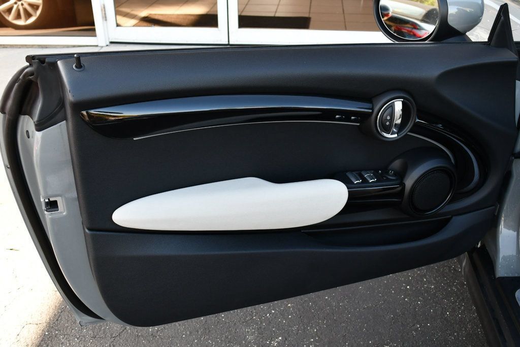 Used 2023 MINI Cooper S w/ Signature Upholstery Package FWD image 52