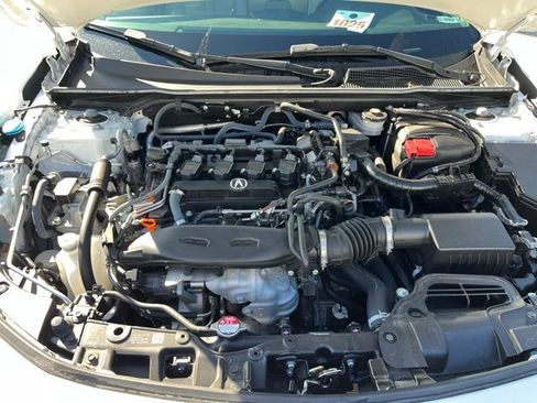 Used 2024 Acura Integra image 5