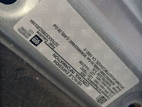 Used 2025 GMC Sierra 1500 Elevation image 36