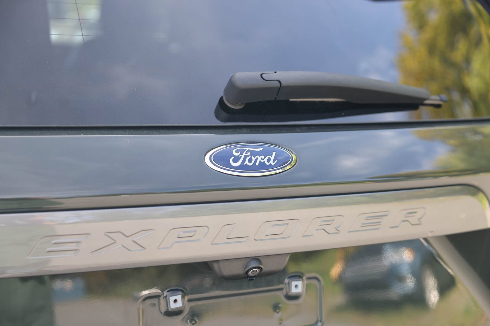 Certified 2023 Ford Explorer XLT w/ Equipment Group 202A AWD/4WD image 26