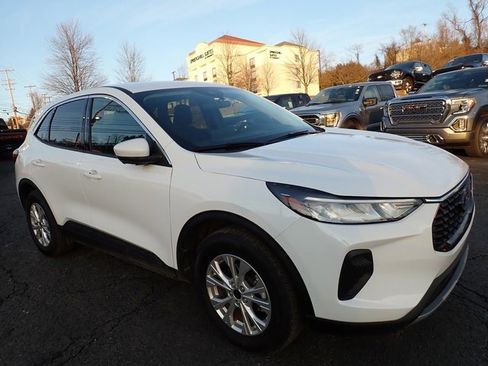 Used 2023 Ford Escape Active w/ Tech Pack #2 image 3