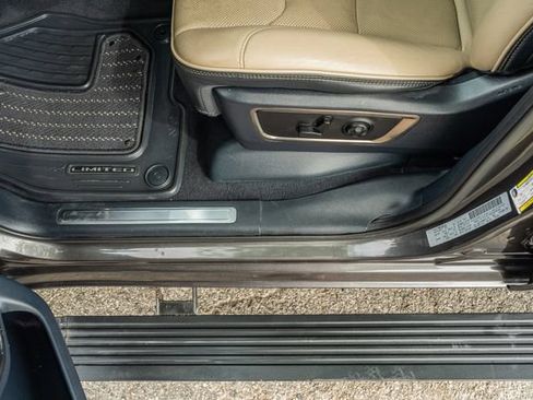 Used 2019 RAM 1500 Limited w/ Bed Utility Group AWD/4WD image 18