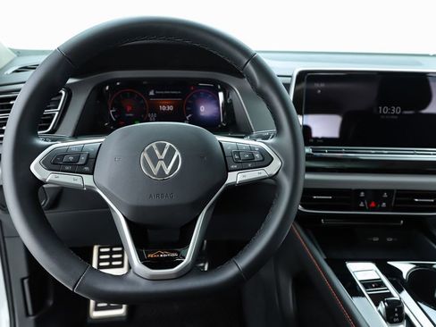 New 2026 Volkswagen Atlas Peak Edition image 20