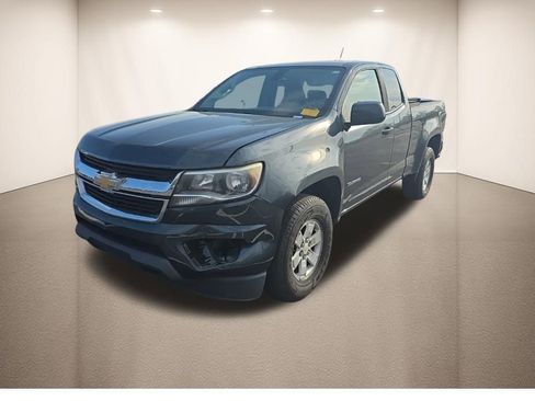 Used 2018 Chevrolet Colorado W/T w/ WT Convenience Package image 11