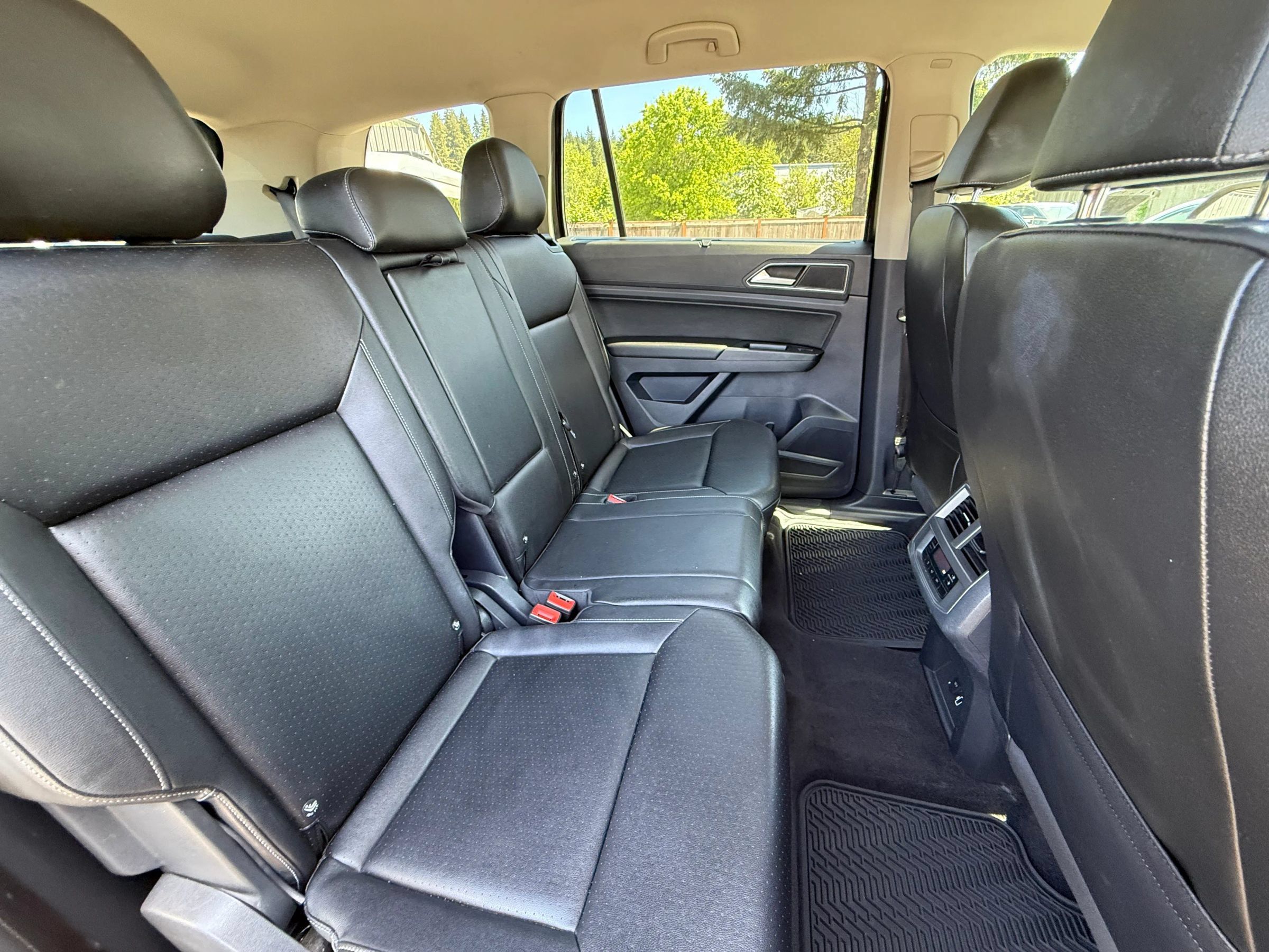 Used 2018 Volkswagen Atlas SE AWD/4WD image 37