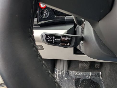 Used 2024 Porsche Macan 4 Electric image 18