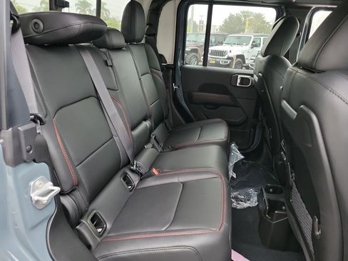 New 2026 Jeep Gladiator Rubicon image 17