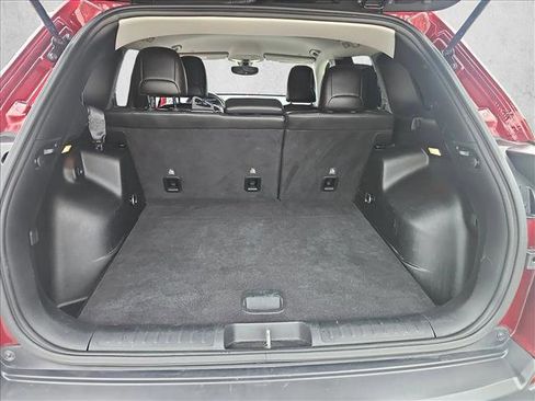 Used 2020 Jeep Cherokee Trailhawk w/ Cold Weather Group image 26