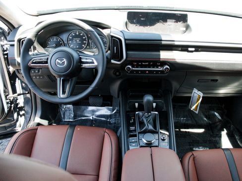 New 2026 MAZDA CX-50 Meridian Edition w/ Apex Package AWD/4WD image 28